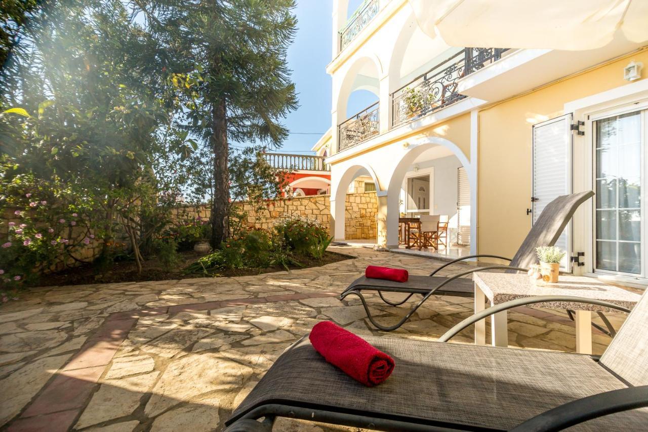Valeroso Apartment Xirokastellon Exterior photo